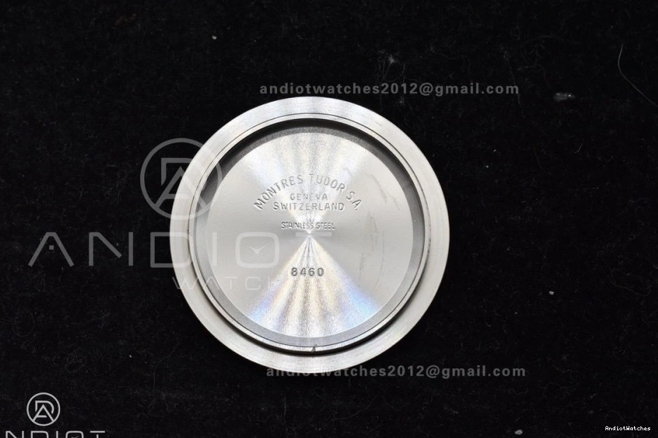 1:1 525 Best Edition SportInspired ZF V A2824 Pelagos Titanium Bracelet On Black 0321